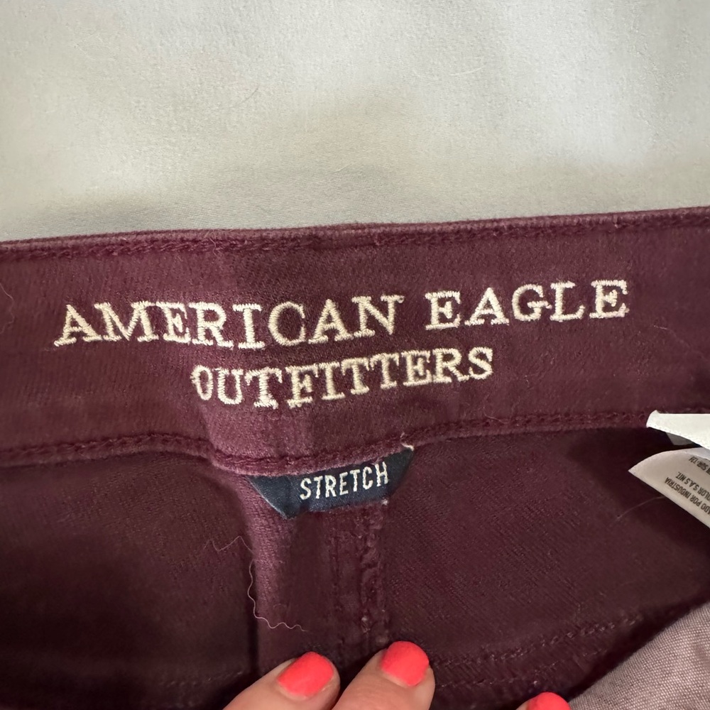 American Eagle Outfitters Burgundy Jean Shorts Distressed Cut-Off - Picture 2 of 3